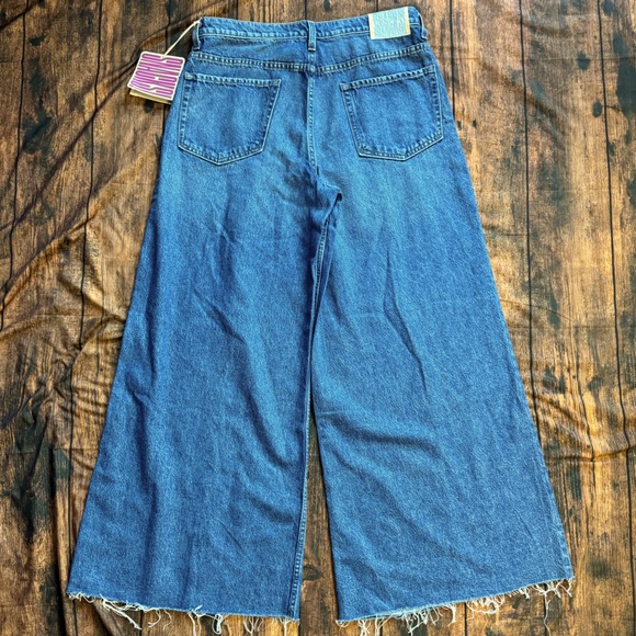 NWT MOTHER Snacks The Lunch Line Sneak Fray Jean in Yummy 34 - Picture 4 of 11